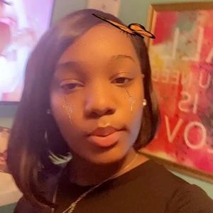 Meet your Posher, Anaesha